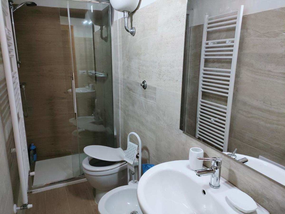Francigena Viterbo Apartment Con Parcheggio Gratuito A Soli 2 Minuti Exteriör bild