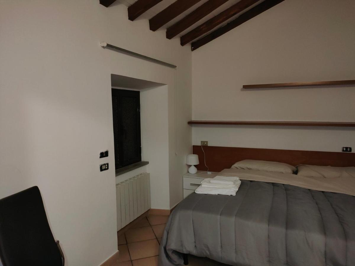 Francigena Viterbo Apartment Con Parcheggio Gratuito A Soli 2 Minuti Exteriör bild