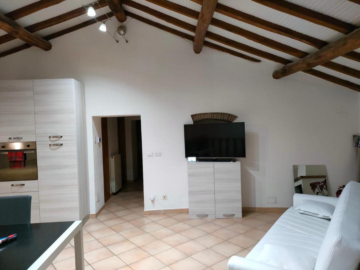 Francigena Viterbo Apartment Con Parcheggio Gratuito A Soli 2 Minuti Exteriör bild